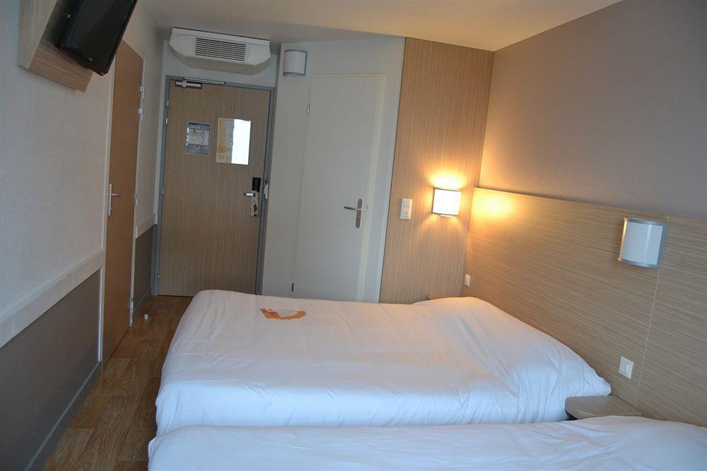 Premiere Classe Lyon Sud - Irigny - Pierre Benite Экстерьер фото