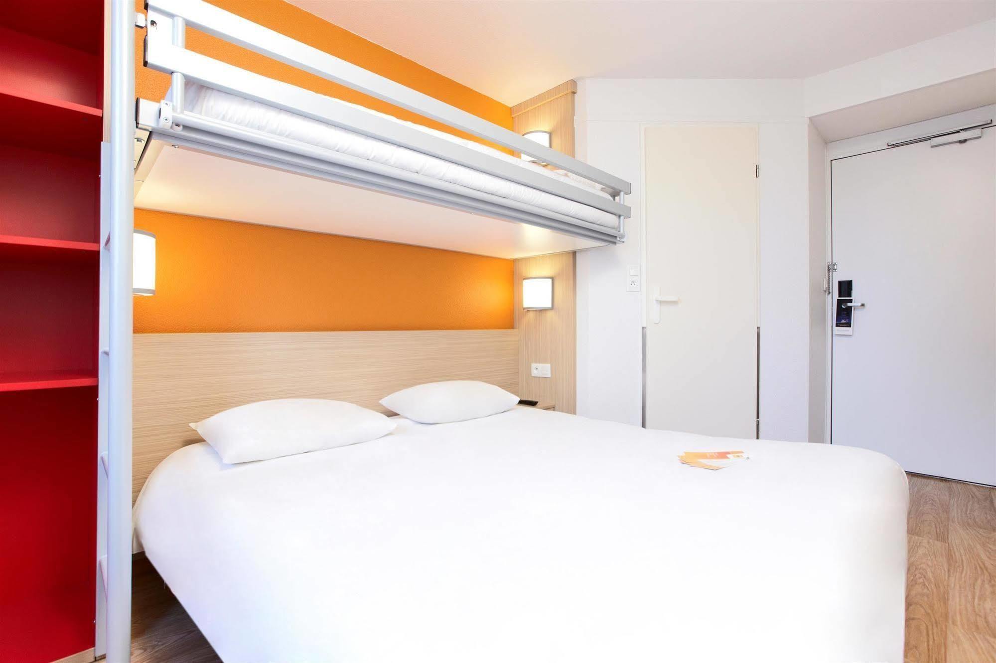 Premiere Classe Lyon Sud - Irigny - Pierre Benite Экстерьер фото