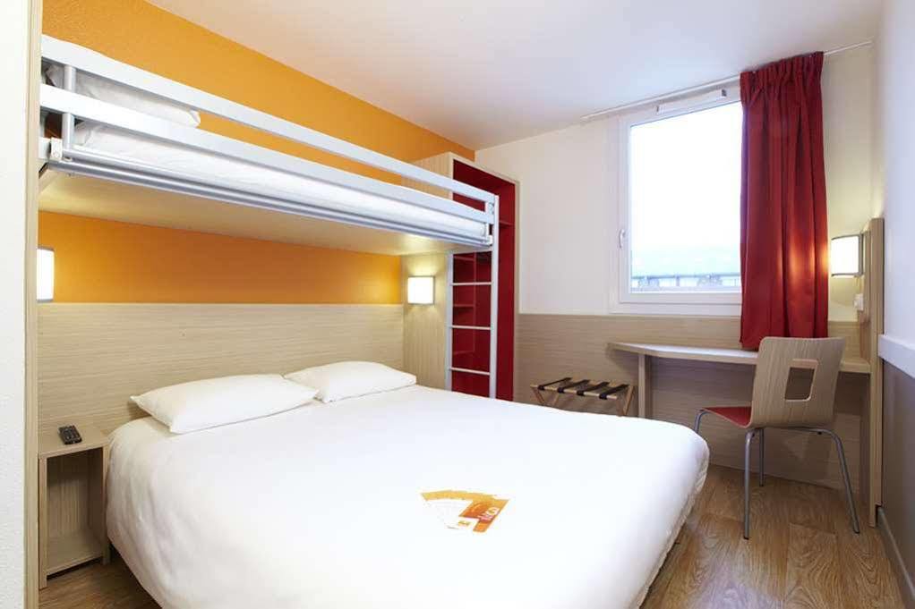 Premiere Classe Lyon Sud - Irigny - Pierre Benite Экстерьер фото